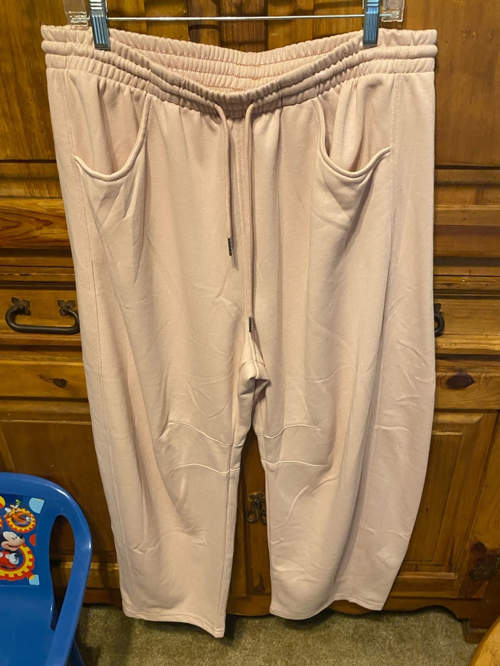 Tarse Pink Wide Leg Barrel Pants XL Boho
Casual Lounge Sweatpants